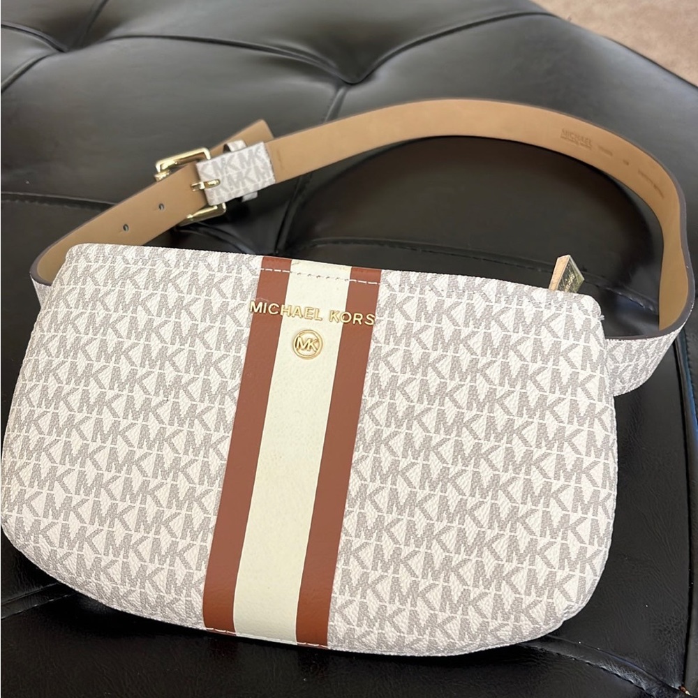 Women’s Michael Kors Fanny Pack NWT